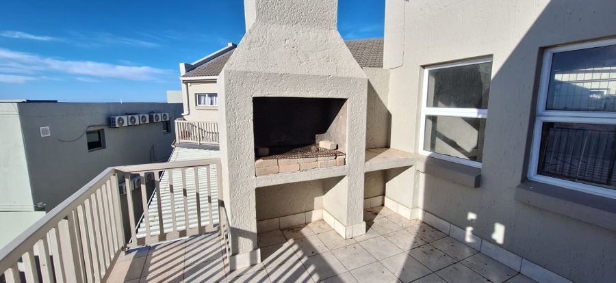 2 Bedroom Property for Sale in Dana Bay Western Cape